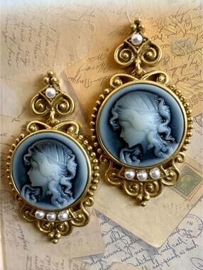 Victorian Revival Faux Agate Left Facing Cameo Pearl Statement Earrings